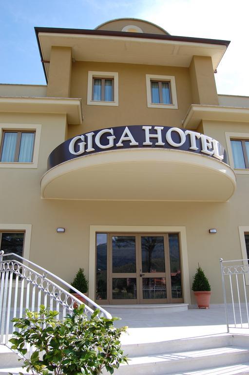 Giga Hotel Villa Santa Lucia Exterior photo