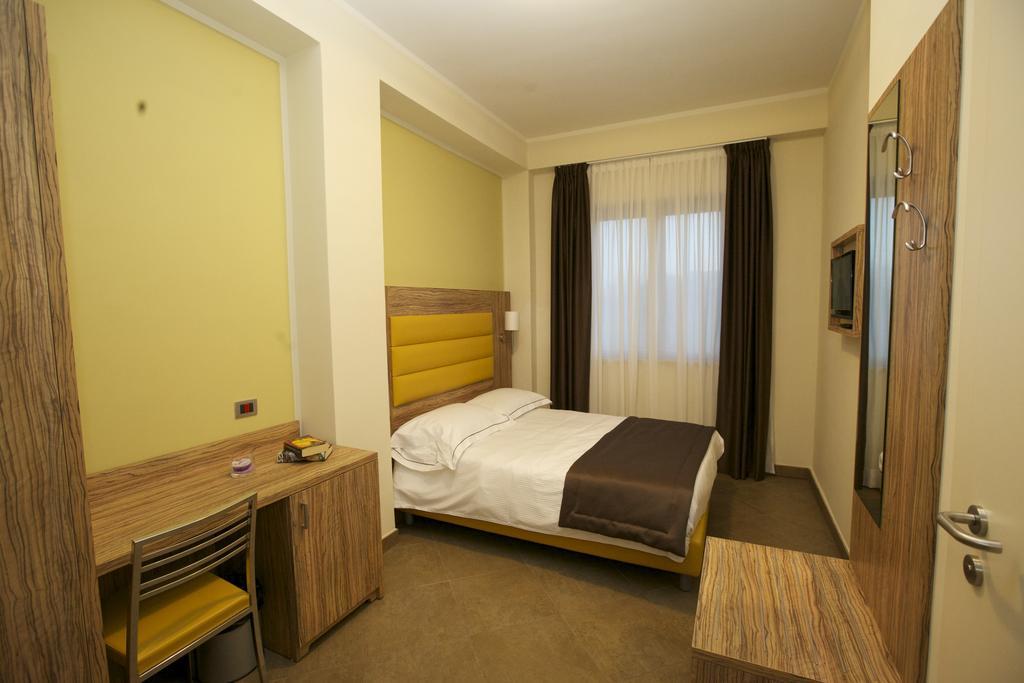 Giga Hotel Villa Santa Lucia Room photo