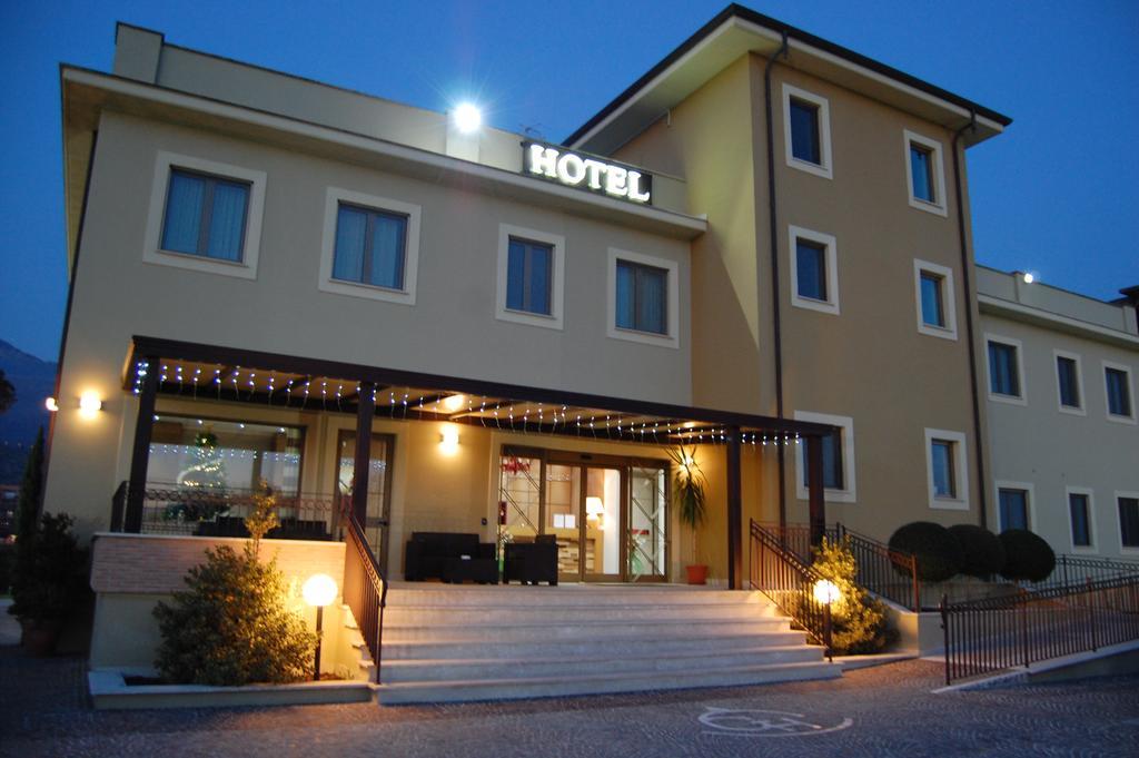 Giga Hotel Villa Santa Lucia Exterior photo